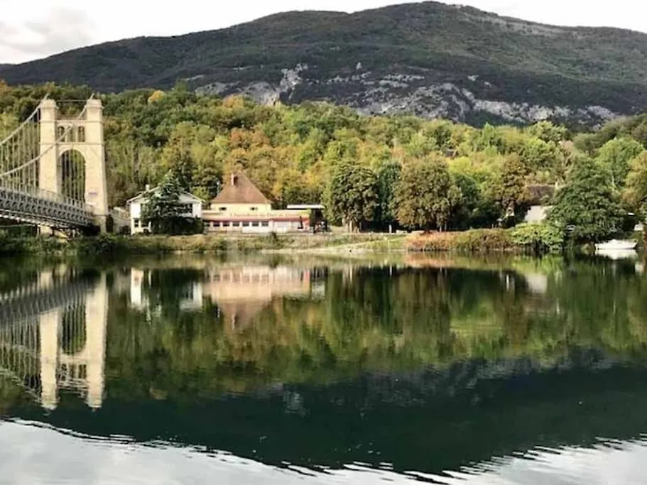 La Villa Bacchus Groslee 0*,  France