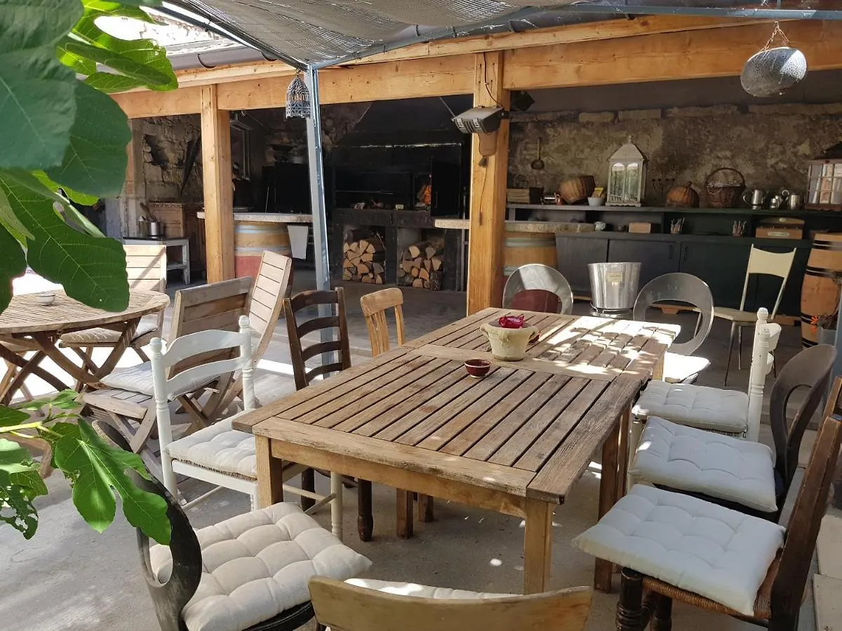 La Villa Bacchus Groslee
